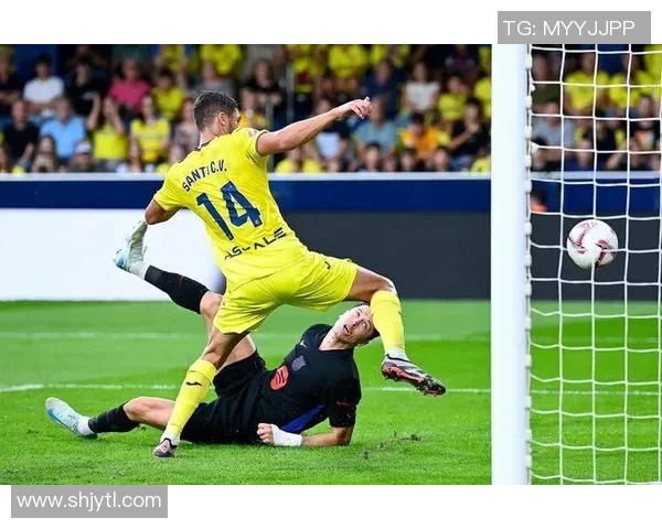 国米与热拿亚激战正酣谁能在意甲赛场上笑到最后